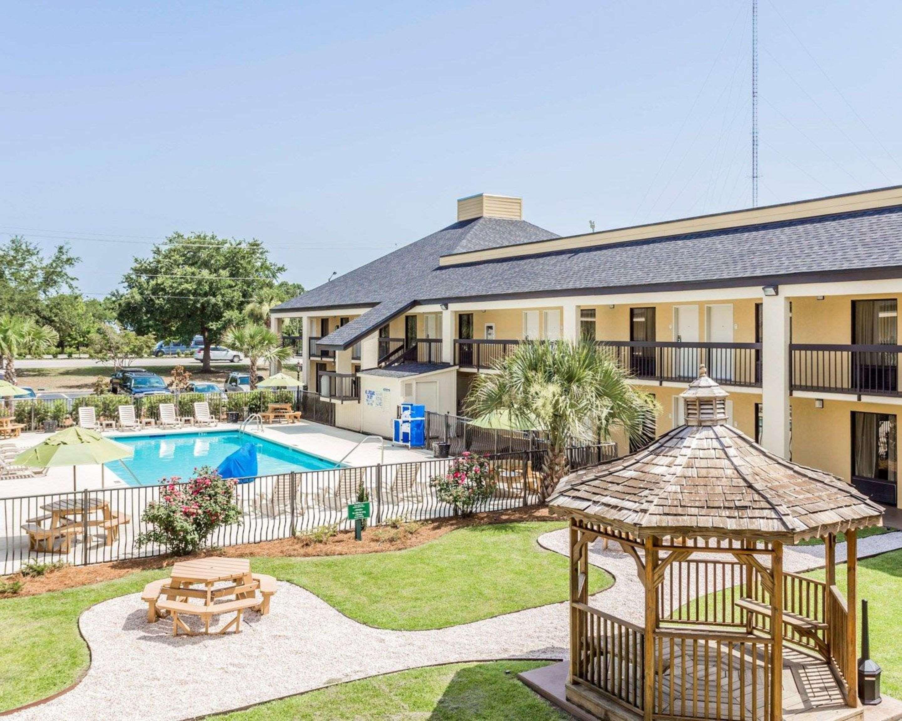Quality Inn Mt Pleasant - Charleston Mount Pleasant Bagian luar foto