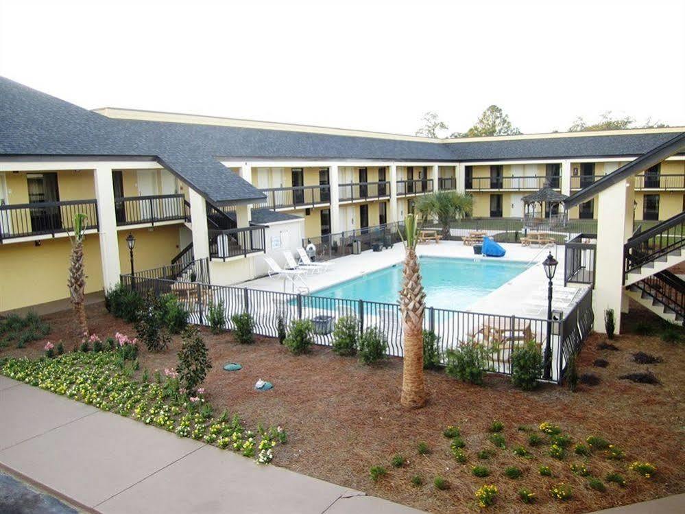 Quality Inn Mt Pleasant - Charleston Mount Pleasant Bagian luar foto